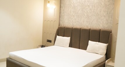 Navalaya Room Type - Deluxe Room