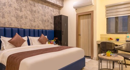 MAXX Elite Room Type - Superior King Bed