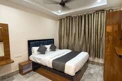 Address of shri rudra guest house