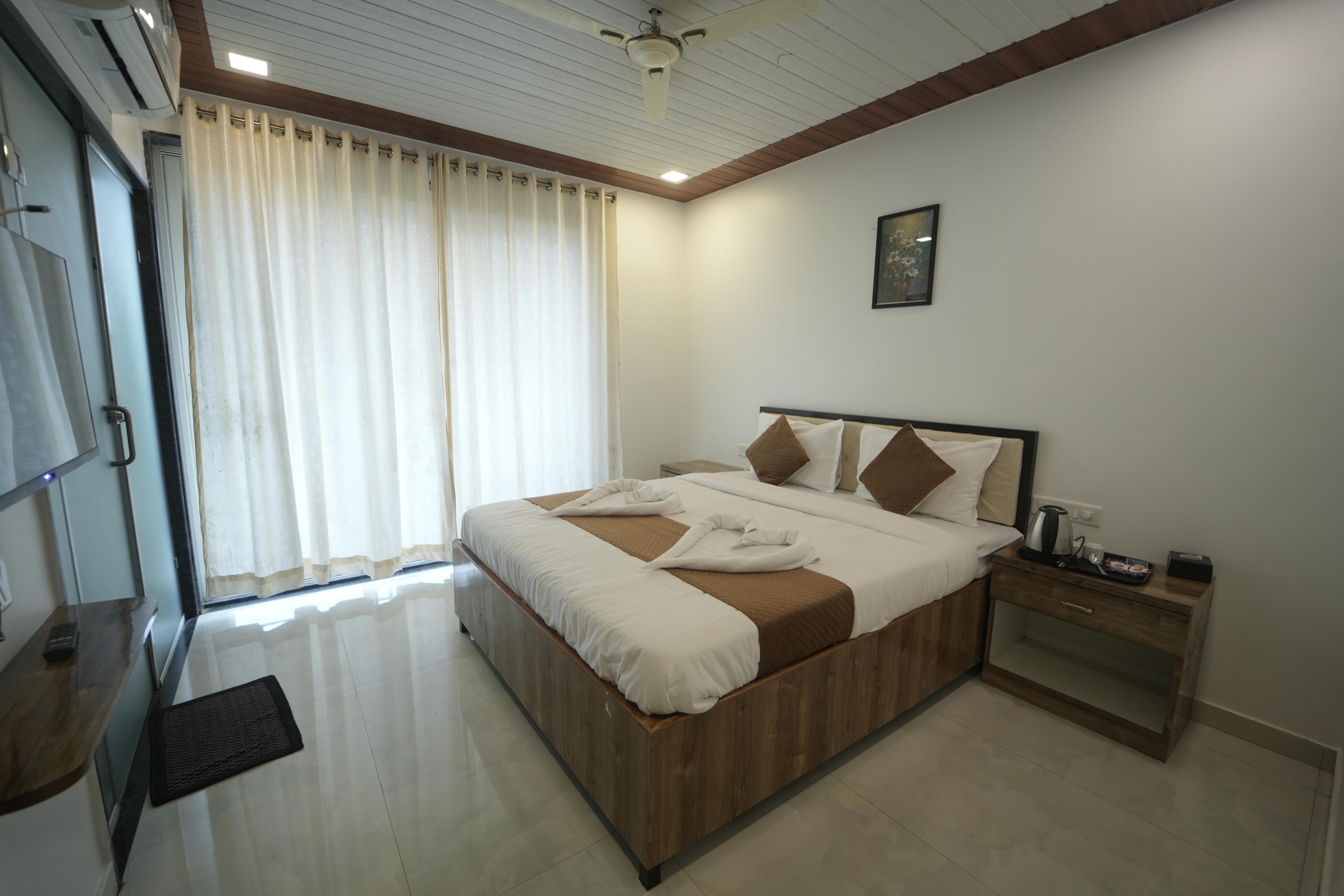 Hotel Winter Cloud Room Type - Deluxe Room with Balcony