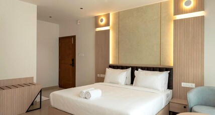THE CONTINENTAL SUITES Room Type - PREMIUM