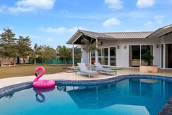 ELIVAAS Vedaaz 4 BHK Farmhouse With Pvt Pool