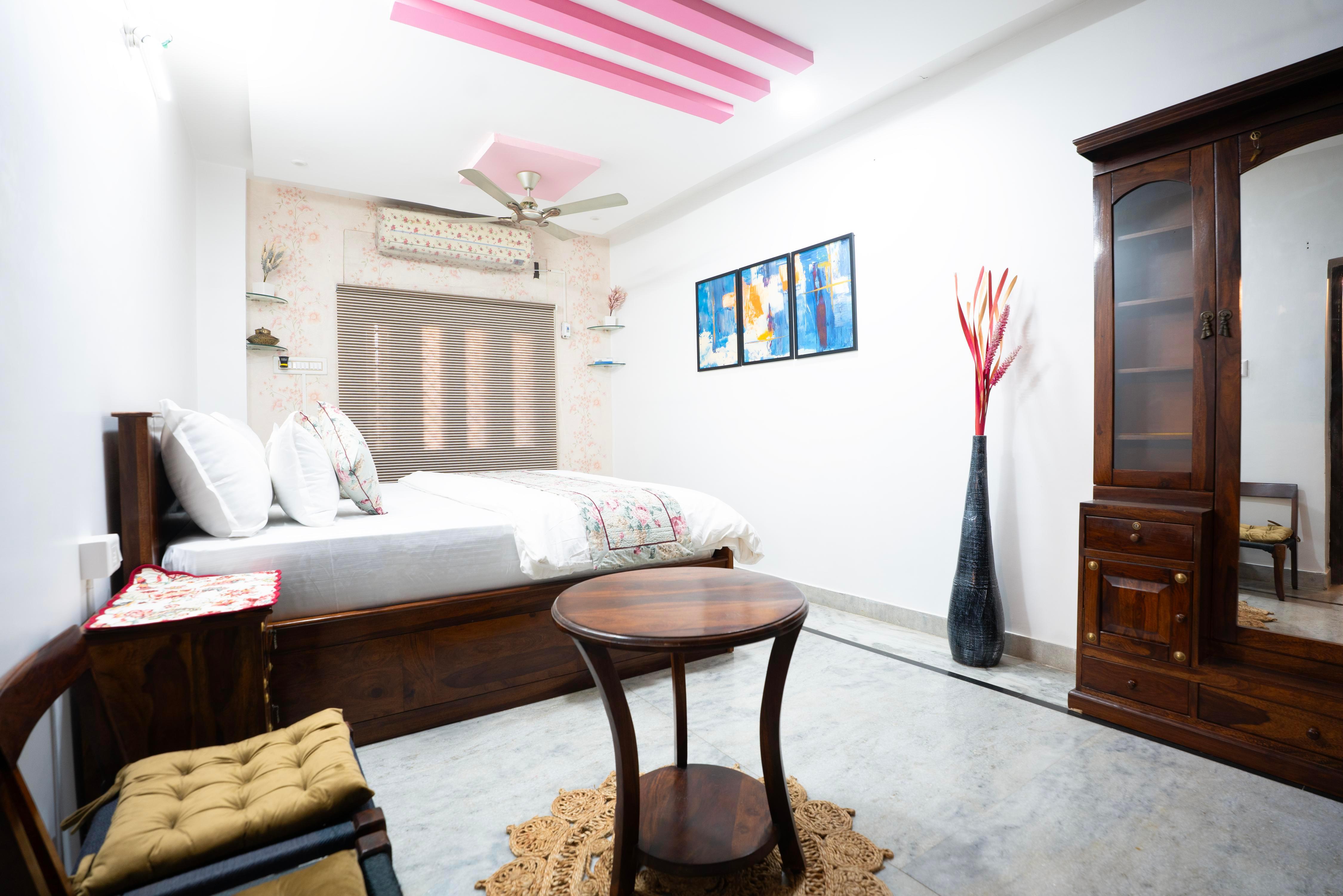 CityWoods Villa A Boutique Stay - Tap to explore photos