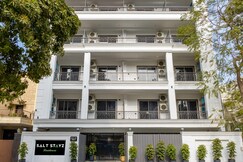 Saltstayz Residences Sector 45