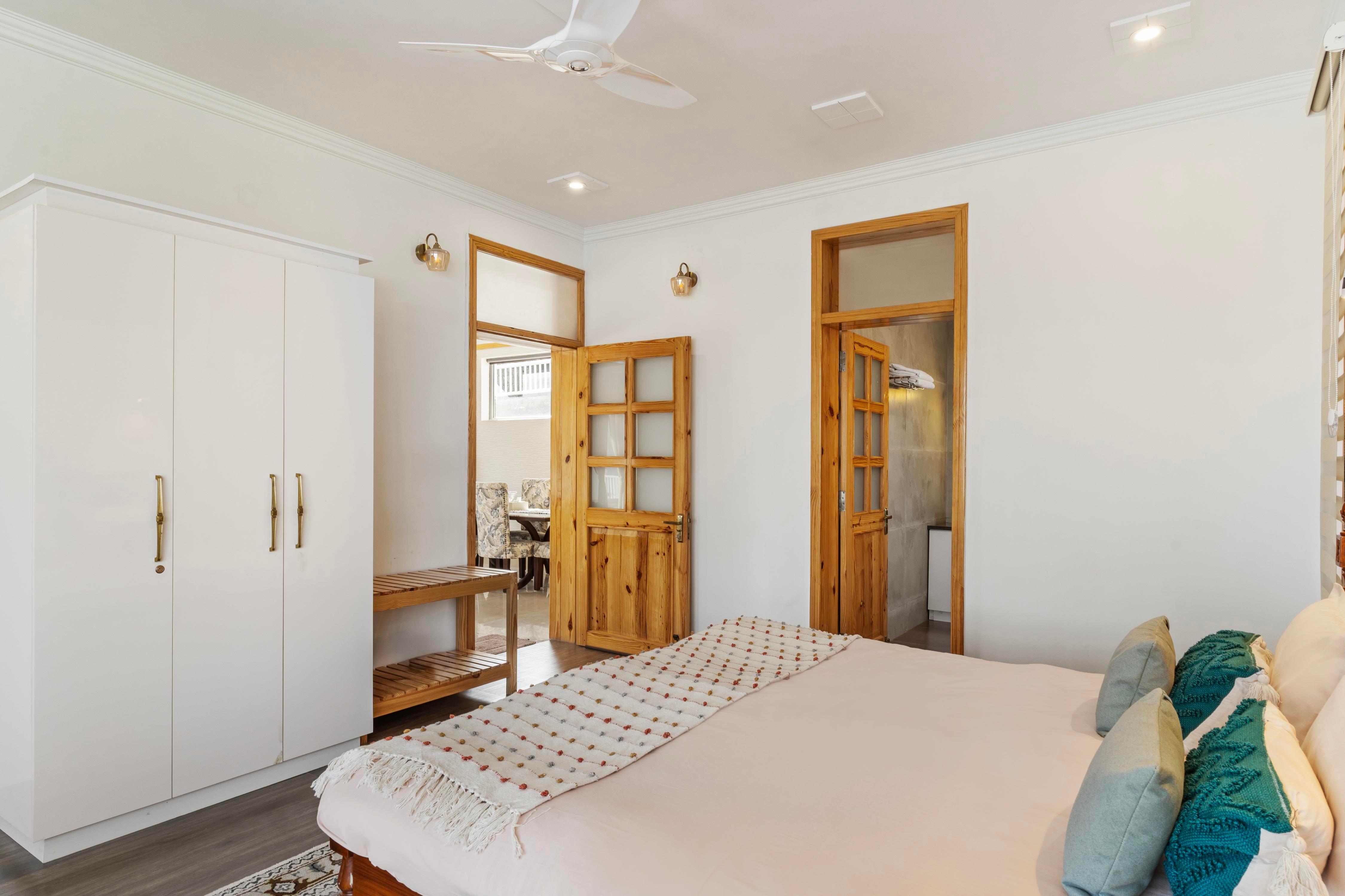 Kailasha Villa - 4BHK | Peaceful | Ranikhet - Tap to explore photos