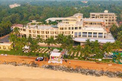 Peninsula Del Mar Beach Resort