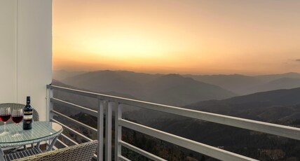 Sunrise Villa Room Type - Luxury Balcony Room