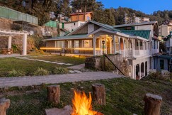 SaffronStays MulberryVilla ( Garden ) 