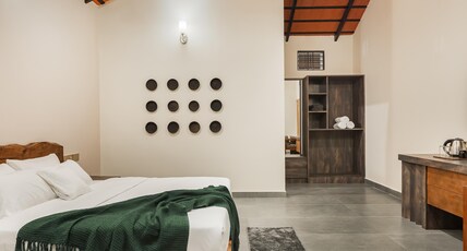 Samarya Chikkamagaluru Room Type - Super Deluxe Room with Balcony