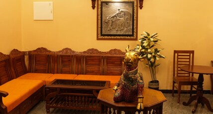 SK Grand Palace Room Type - Maharaja Suite