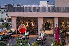 Blu Sky by Perfect Hotels