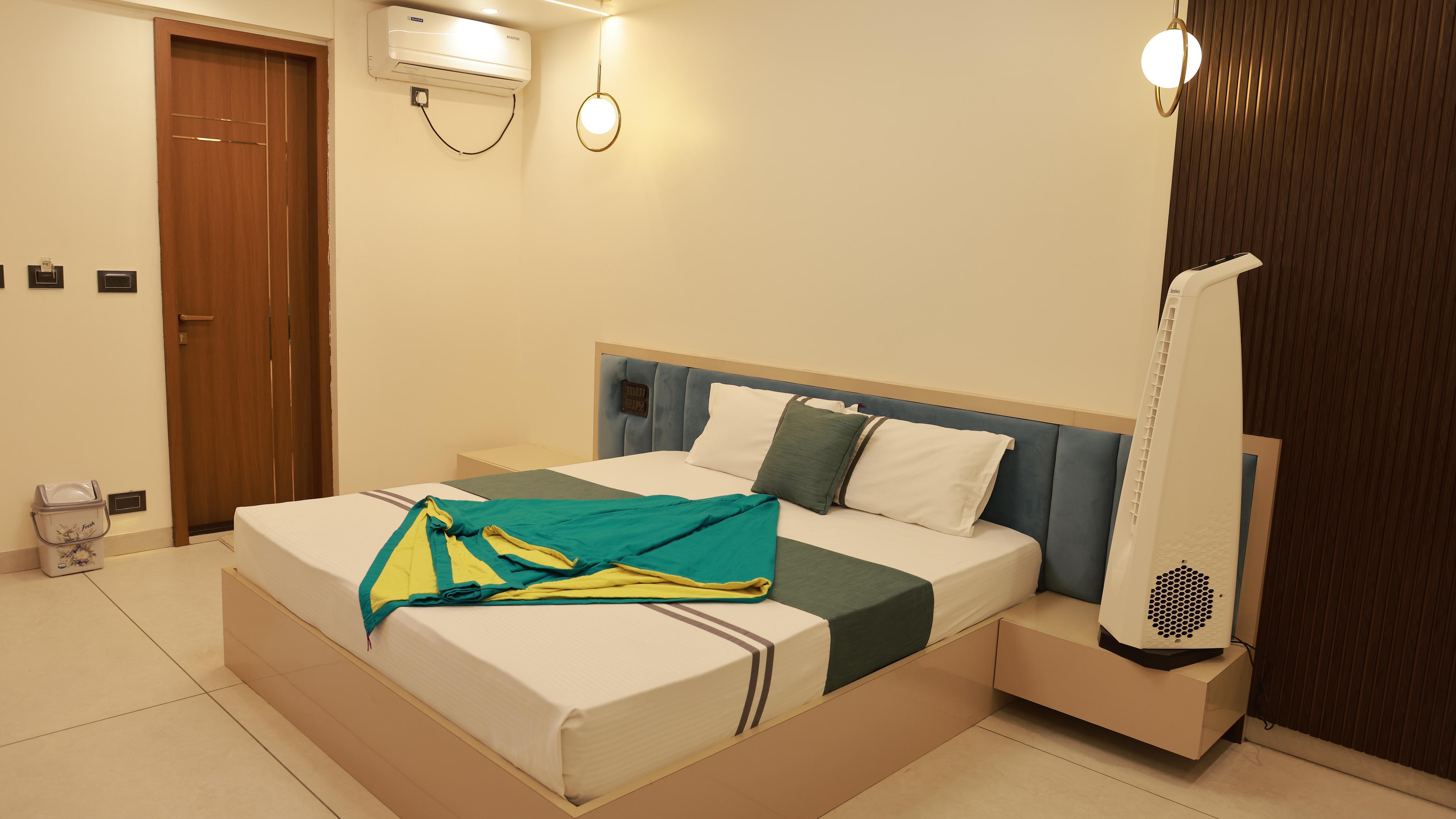 Hotel Ashirwad - Tap to explore photos