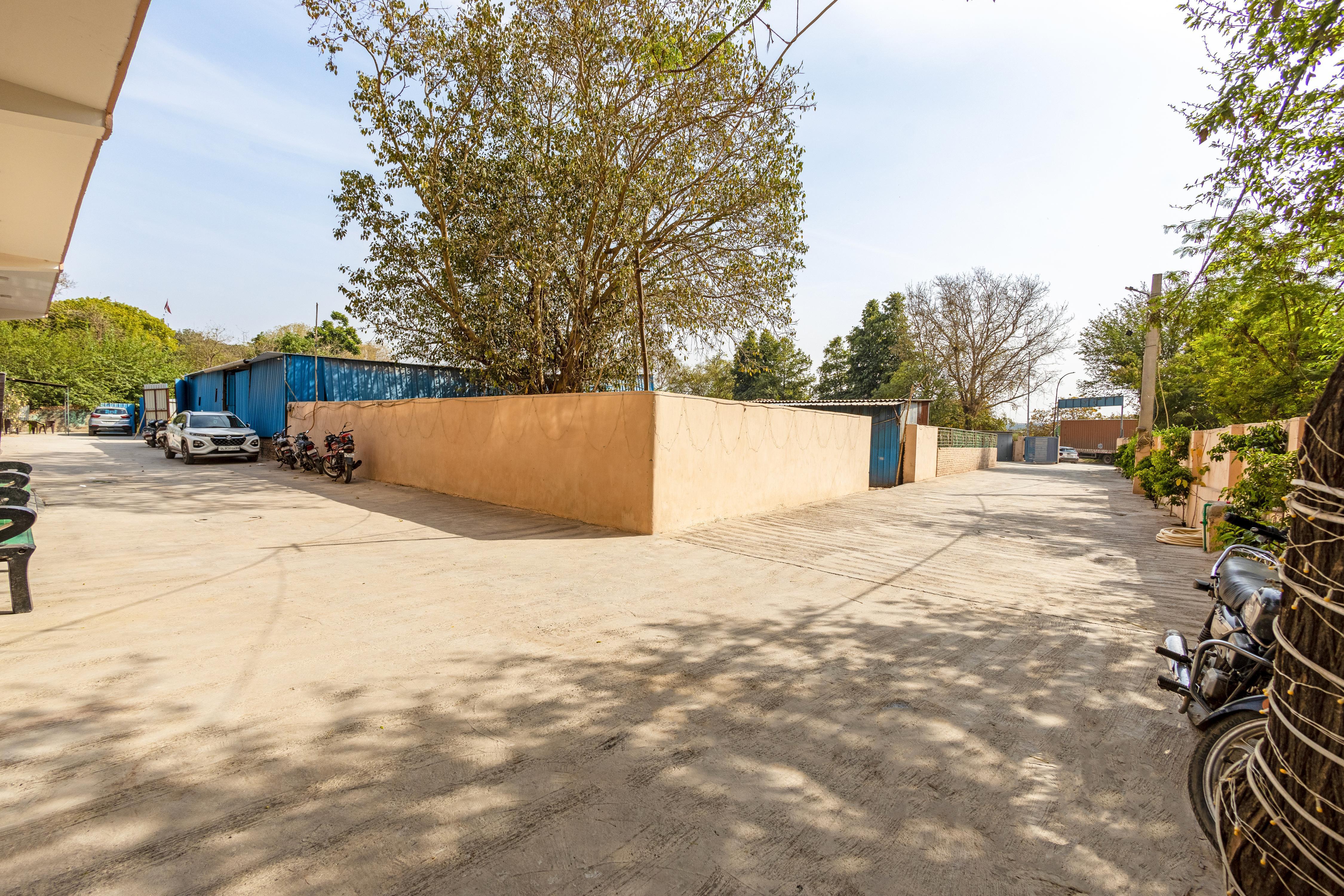 JS RESIDENCY - Tap to explore photos