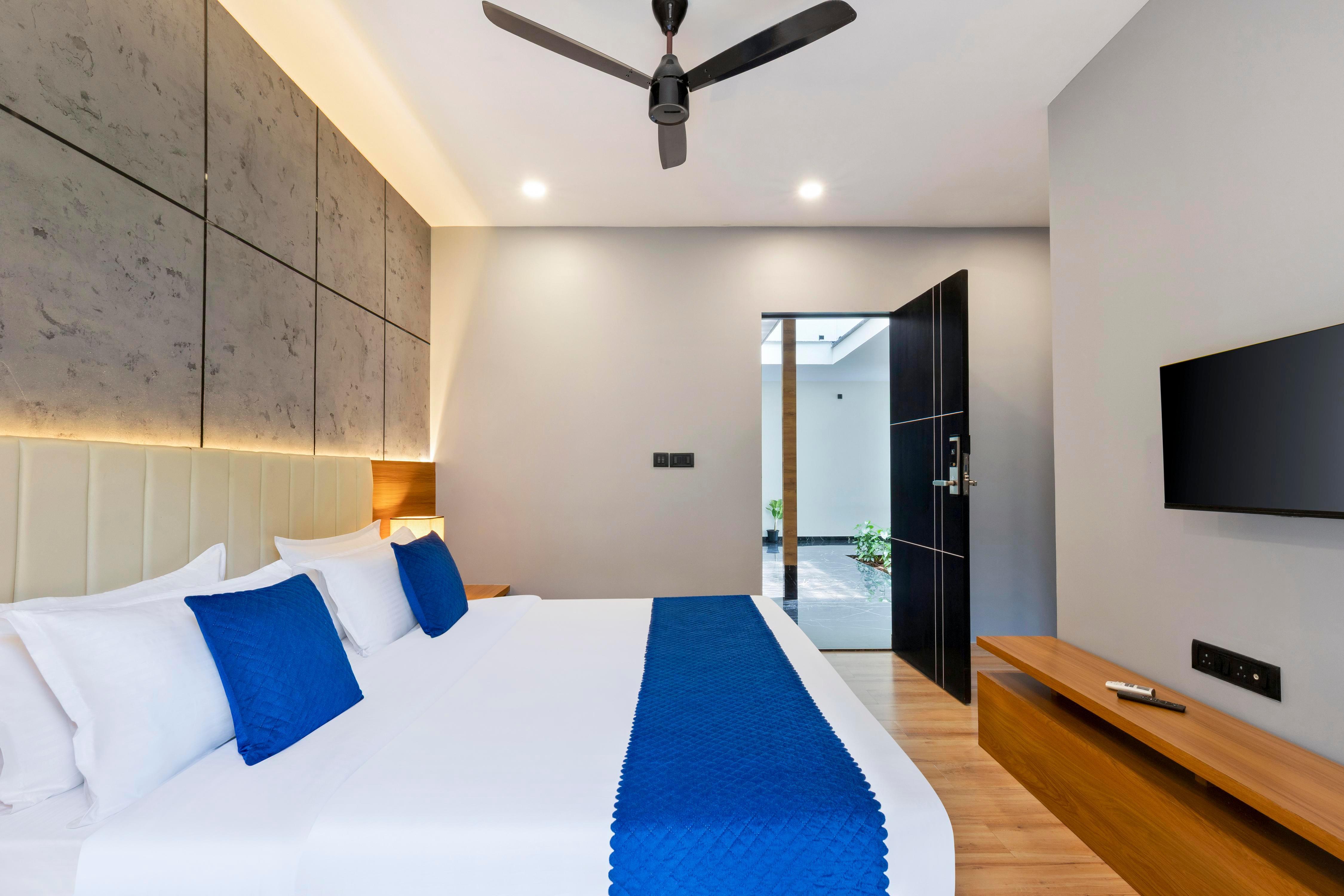 Casa Eternal Beach Resort & Spa Room Type - Deluxe Room with Bathtub