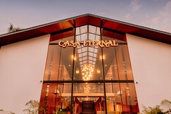 Casa Eternal Beach Resort & Spa