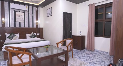 Anant Hotels Room Type - Premium Executive Room 