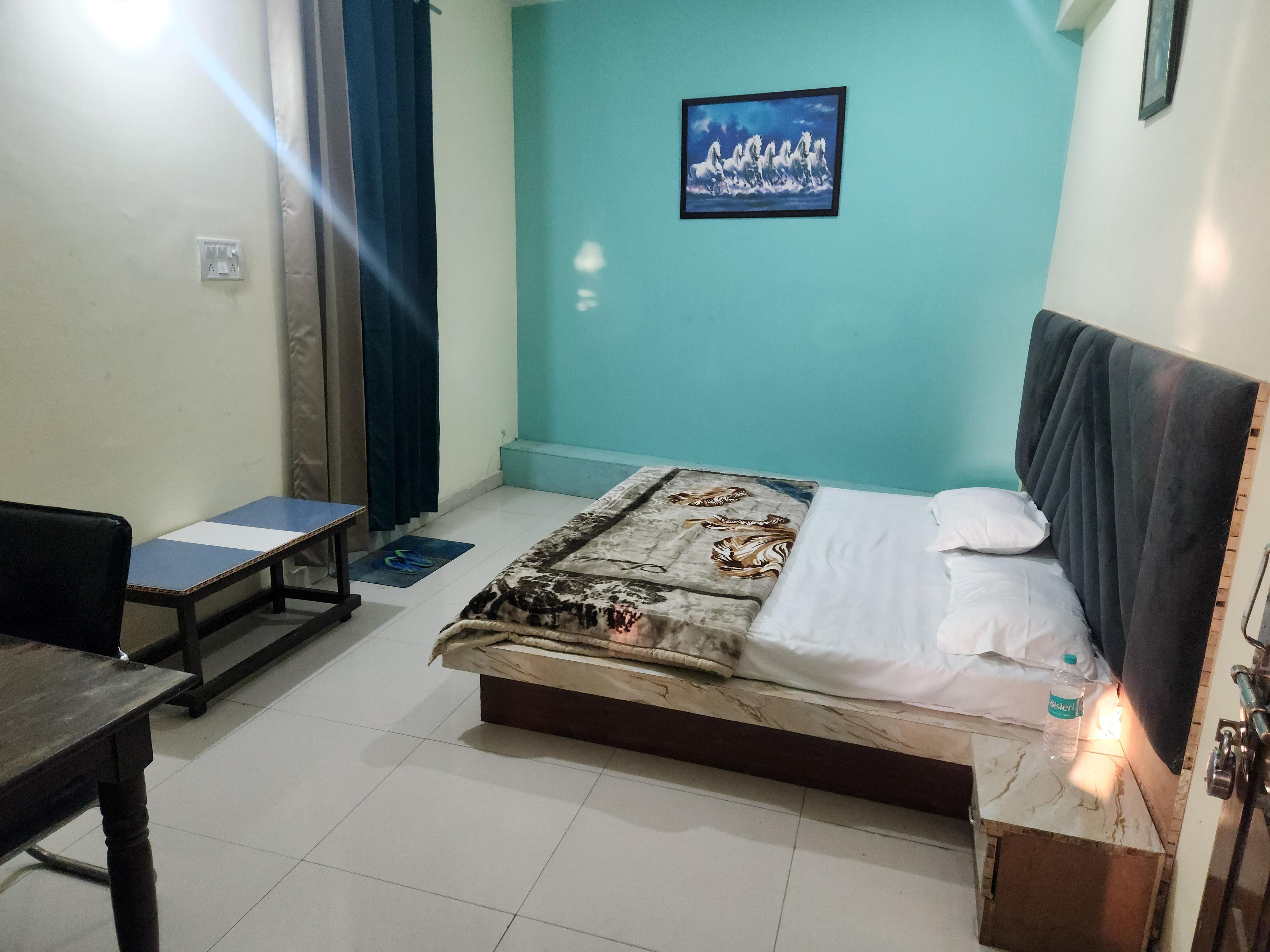 shree ji palace hotel , banquet hall and restaurant Room Type - Bedroom 5 201
