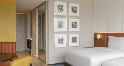 Andaz One Bangkok by Hyatt Room Type - 2 TWIN BEDS, PARK VIEW