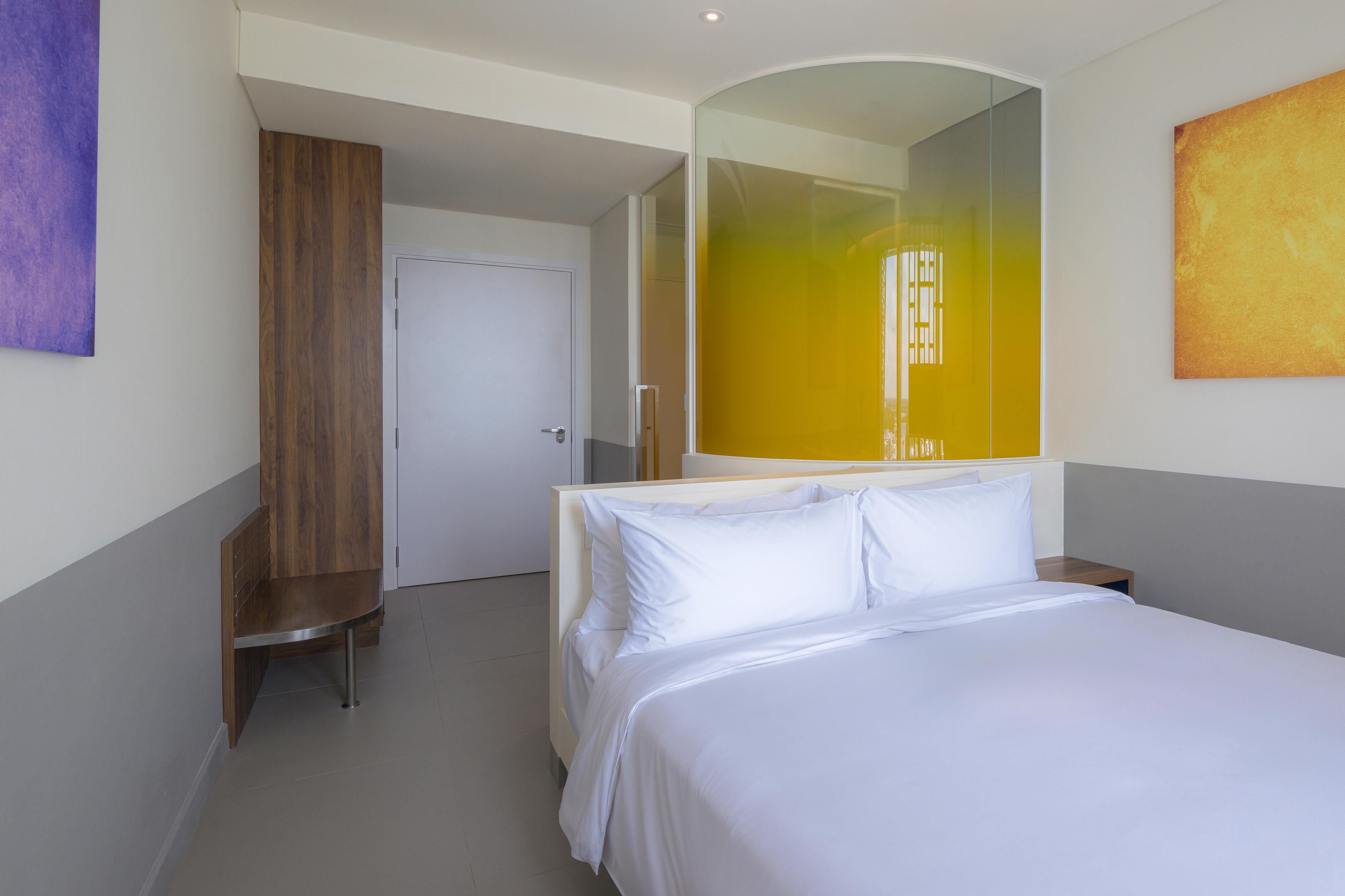 Wink Hai Phong Centre, Unscripted By Hyatt - Tap to explore photos