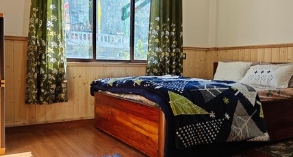 Cosy Pine Homestay Room Type - Room 102