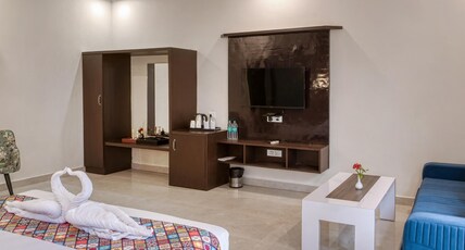 KarmaCasa Resort By Buransh Group Room Type - The Bath Suite Room