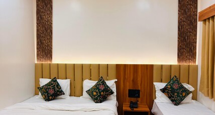 HOTEL RADHE JUNAGADH Room Type - Triple room