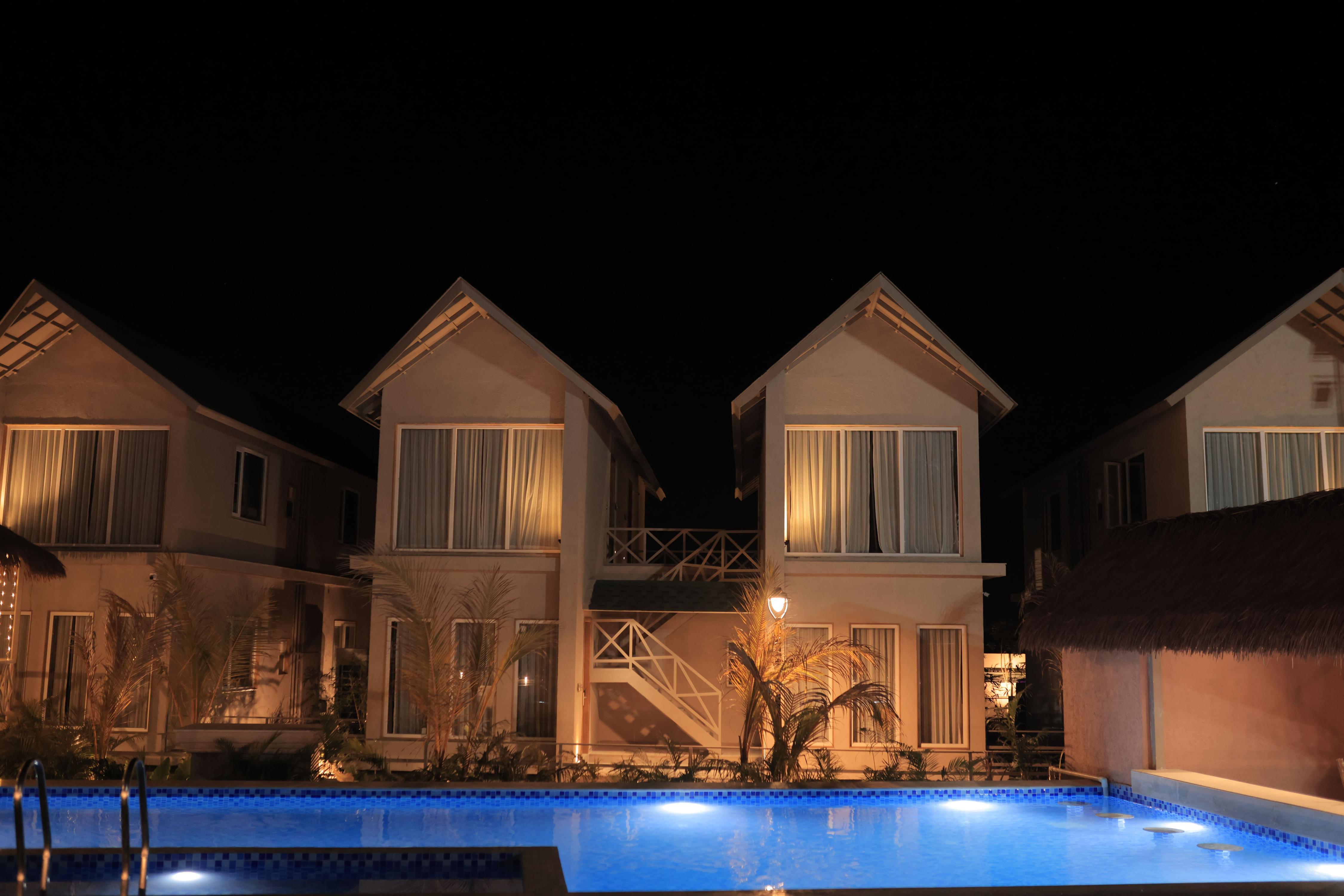 Aarya Resort - Tap to explore photos