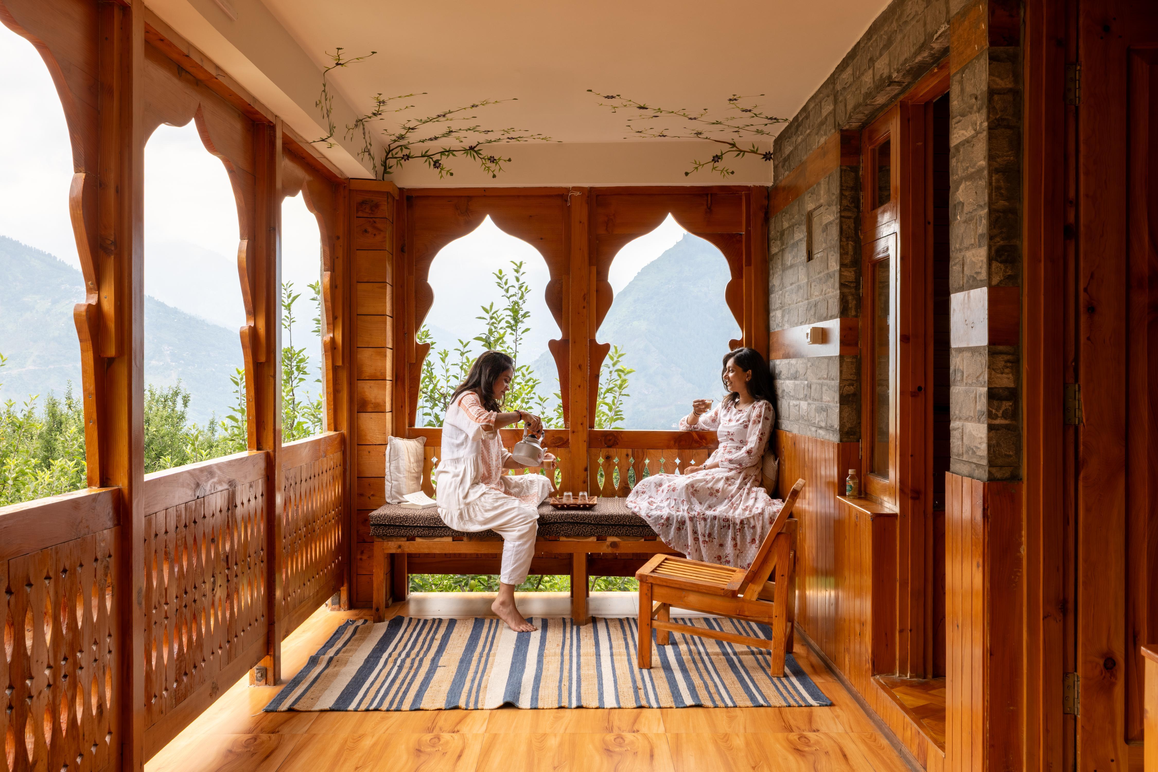 Huts And Hunters Cottage Manali Room Type - Premium Room