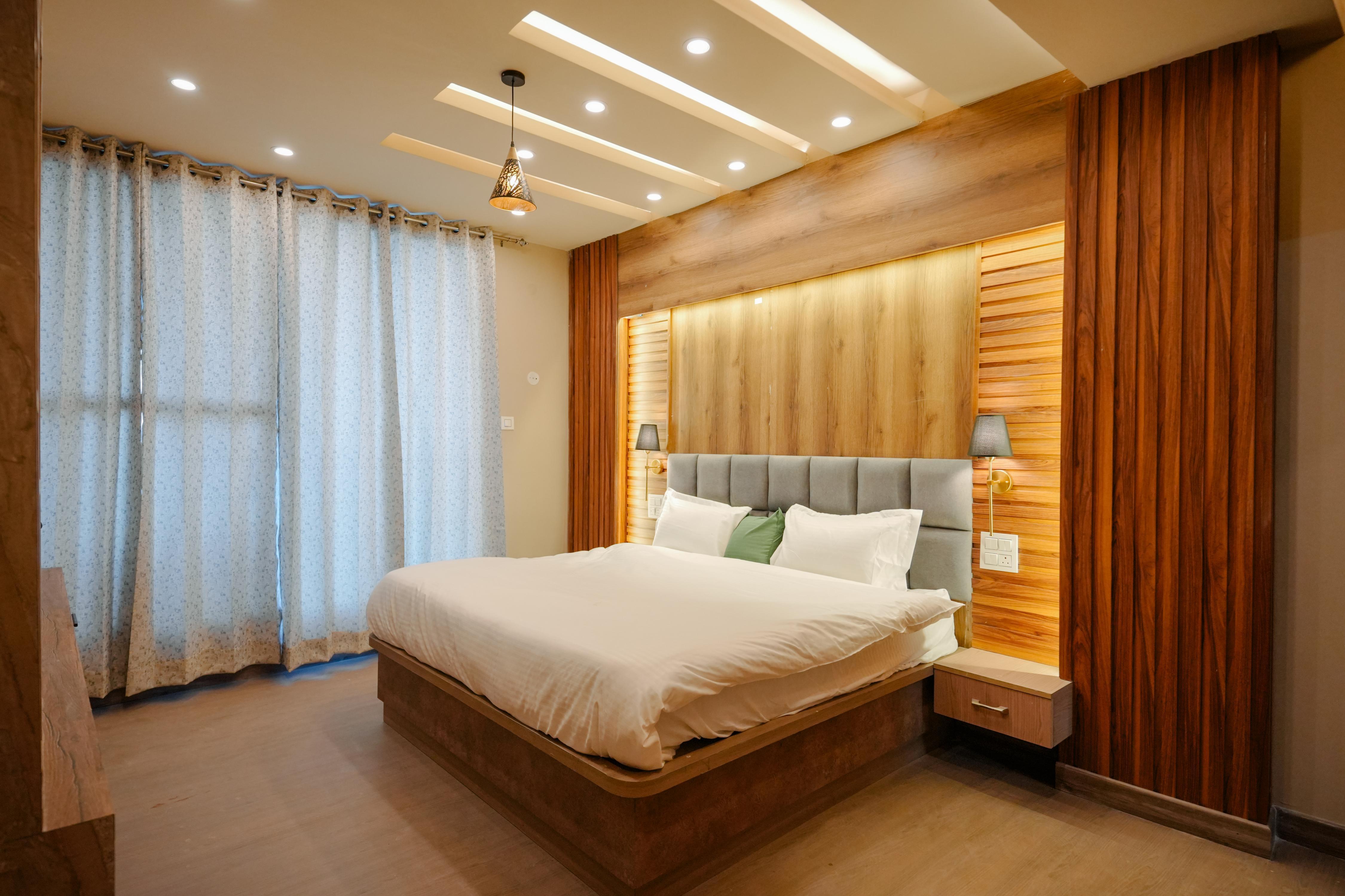 Cloverleaf Stays Room Type - Premium Room (Lower Floor)