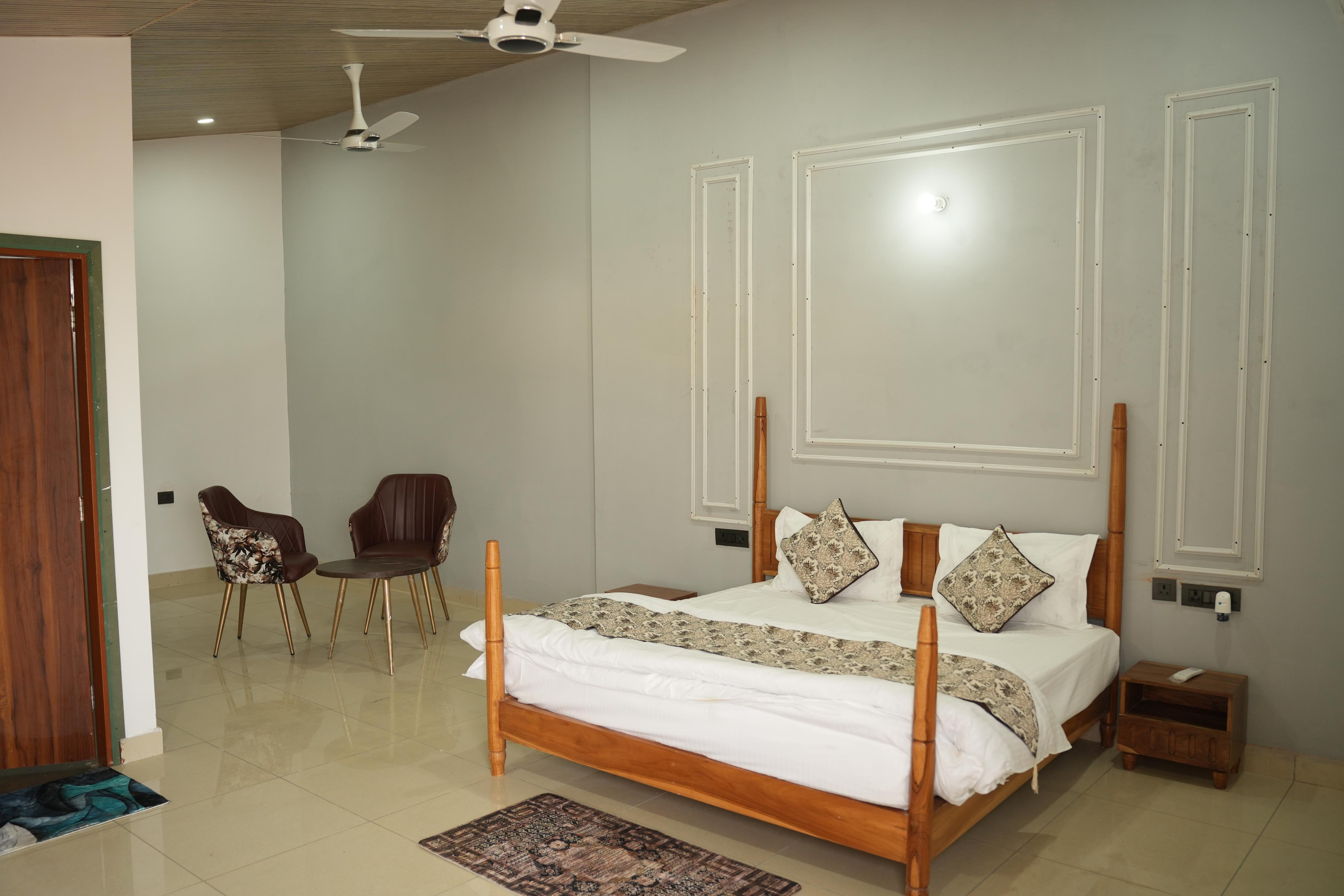 Dreamland Farm & Resort Room Type - Pool Side Deluxe Cottage