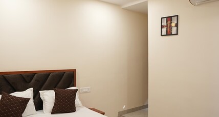 Hotel City Inn Room Type - Deluxe Room Hotel City Inn Room Type - Deluxe Room