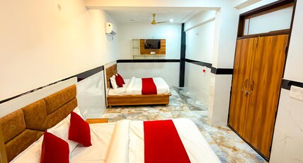 Amar Baikunth Dham Room Type - Family Room