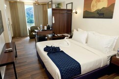 RIVER BAY ATHIRAPPILLY