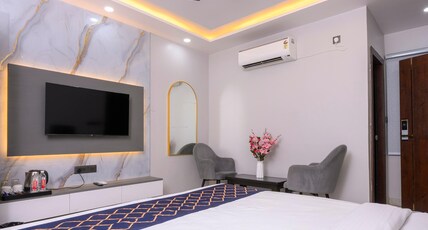 Hotel Maharani Palace Room Type - Deluxe King Studio
