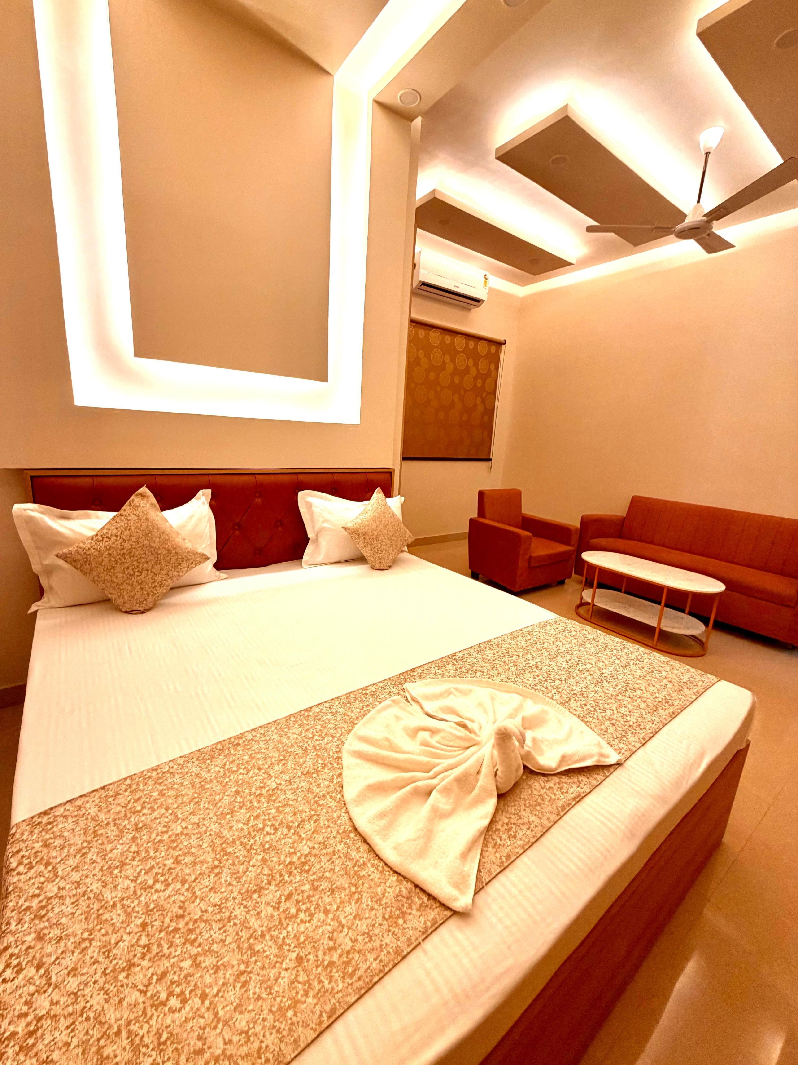 THE COURTYARD HOTEL Room Type - Suite Room
