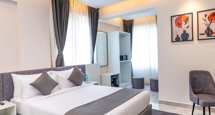 U By Z Hotels, Brookefield Room Type - Premium Queen U By Z Hotels, Brookefield Room Type - Premium Queen