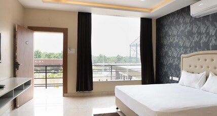 AURA Room Type - Premium Room