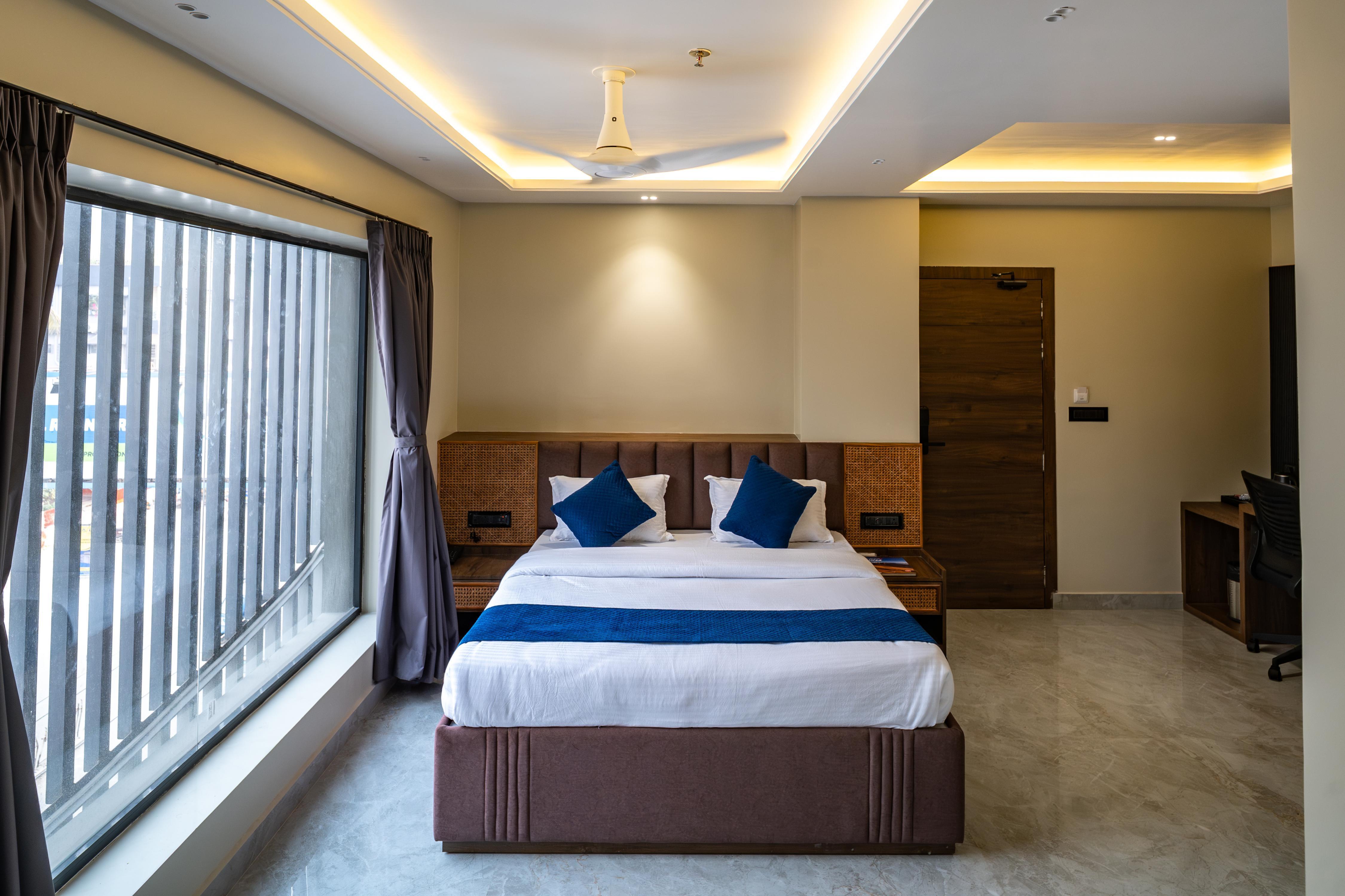 Hotel Vianta Jaigaon- Near Bhutan Border Room Type - Club Suite