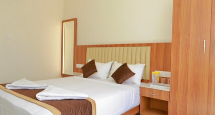 Hotel Rock View Room Type - Deluxe Room AC | Sea view
