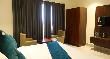 Corbett Caves Resort Room Type - Deluxe Room 
