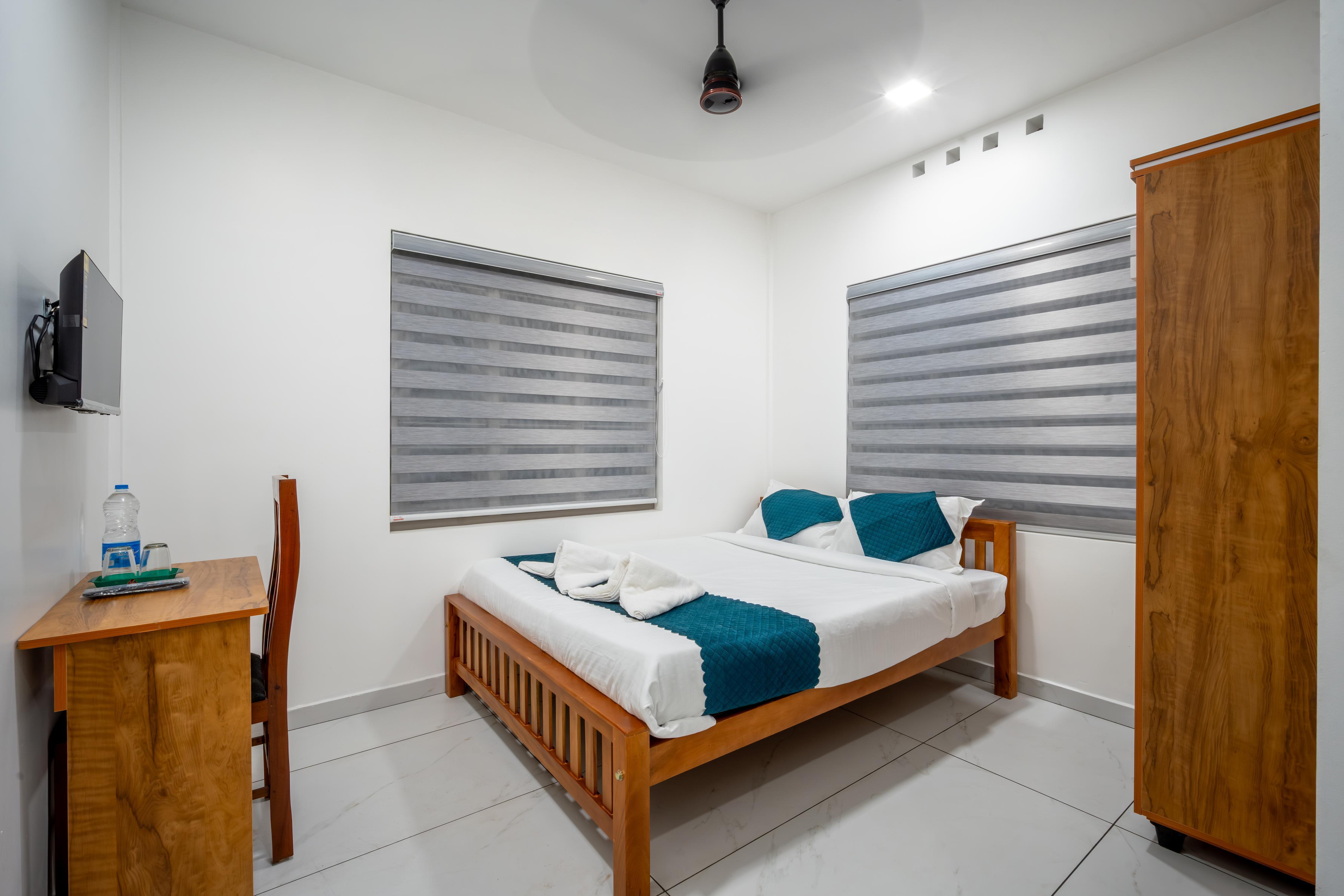 FORA INN Room Type - STANDARD DOUBLE ROOM WITH FAN