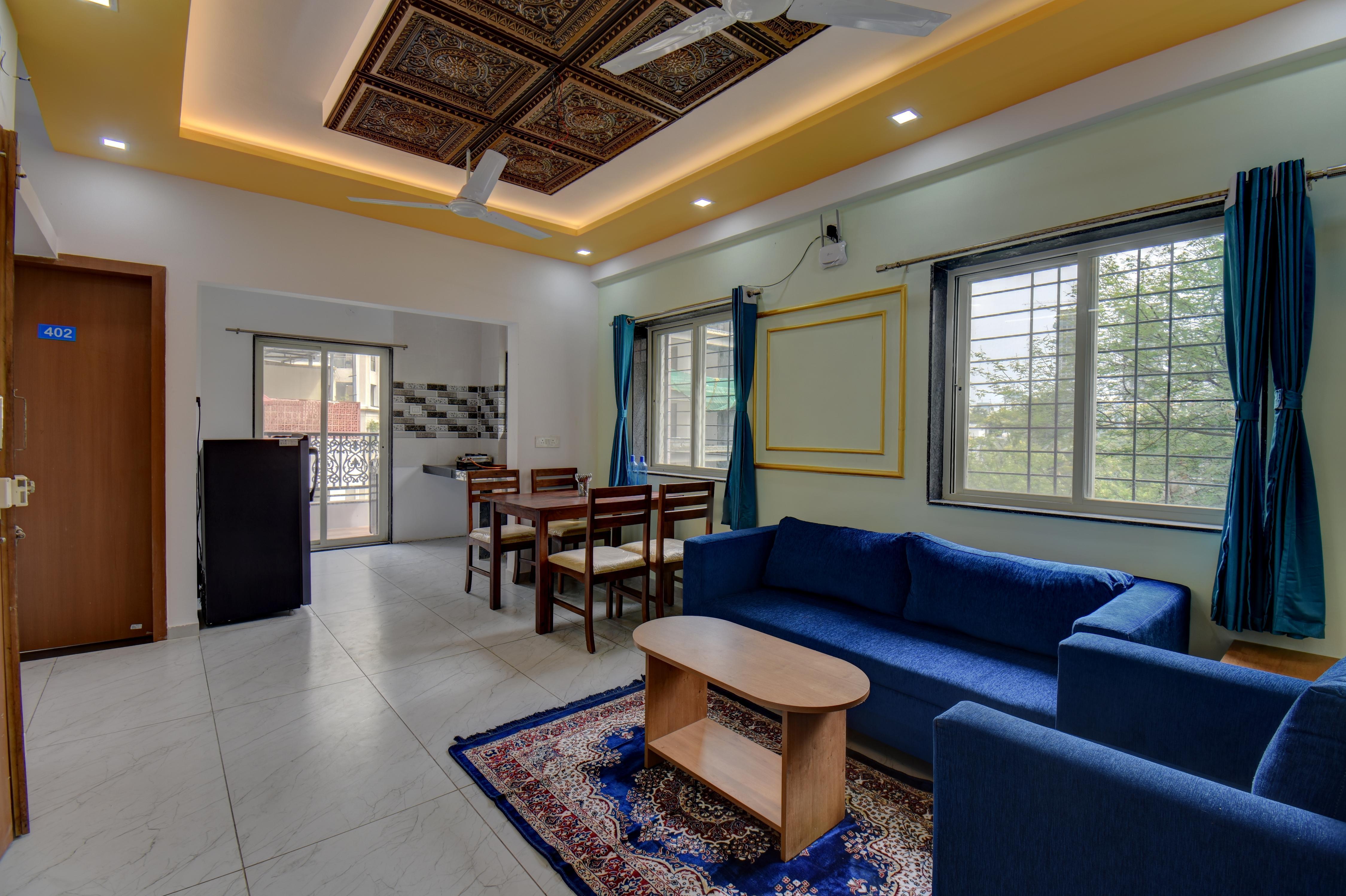 Hotel Shree Krishna Inn  - Tap to explore photos