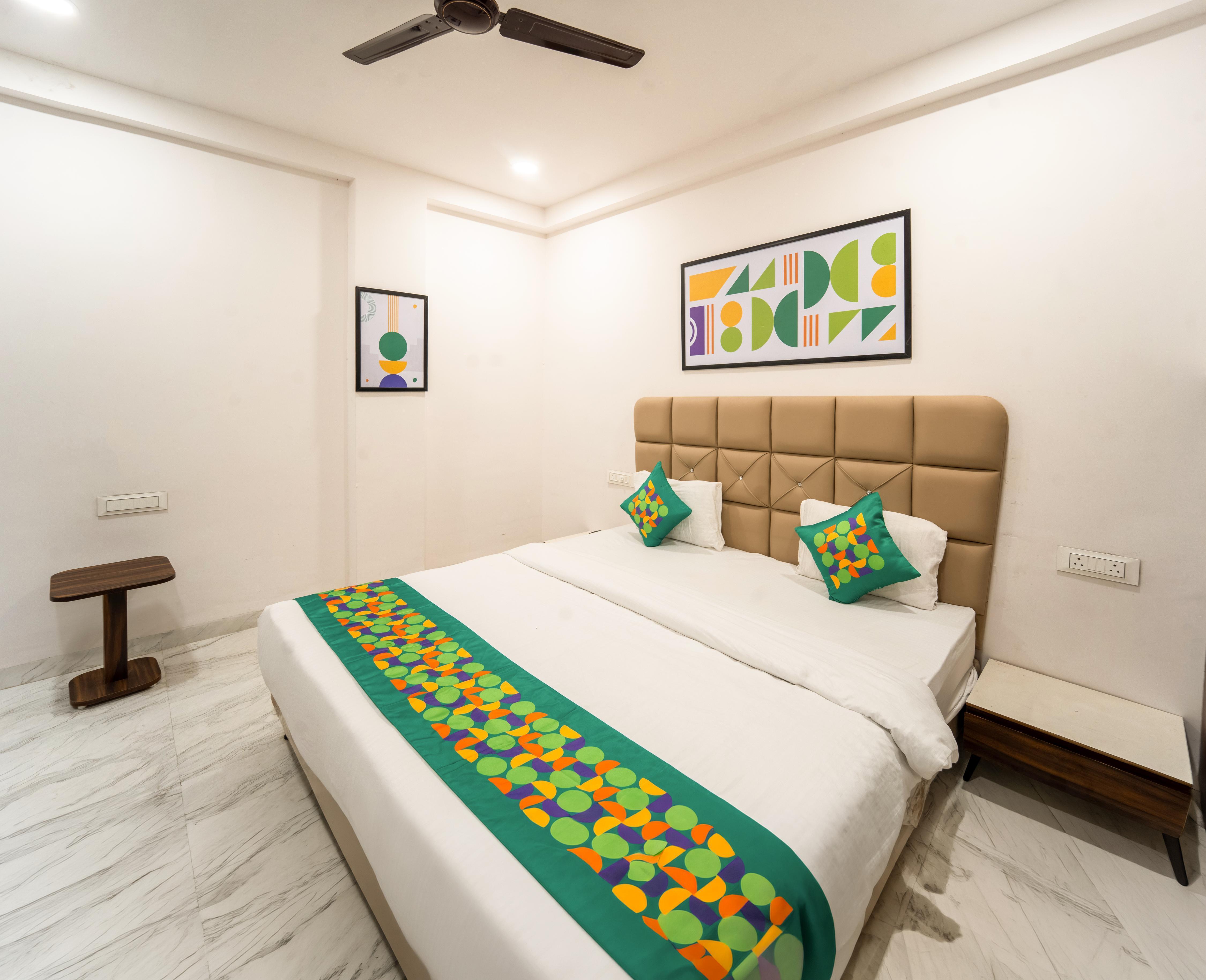 Treebo Shridhar Stay, 2.6 km from Indore Junction - Tap to explore photos