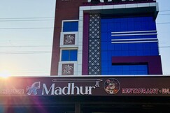 Hotel Madhur