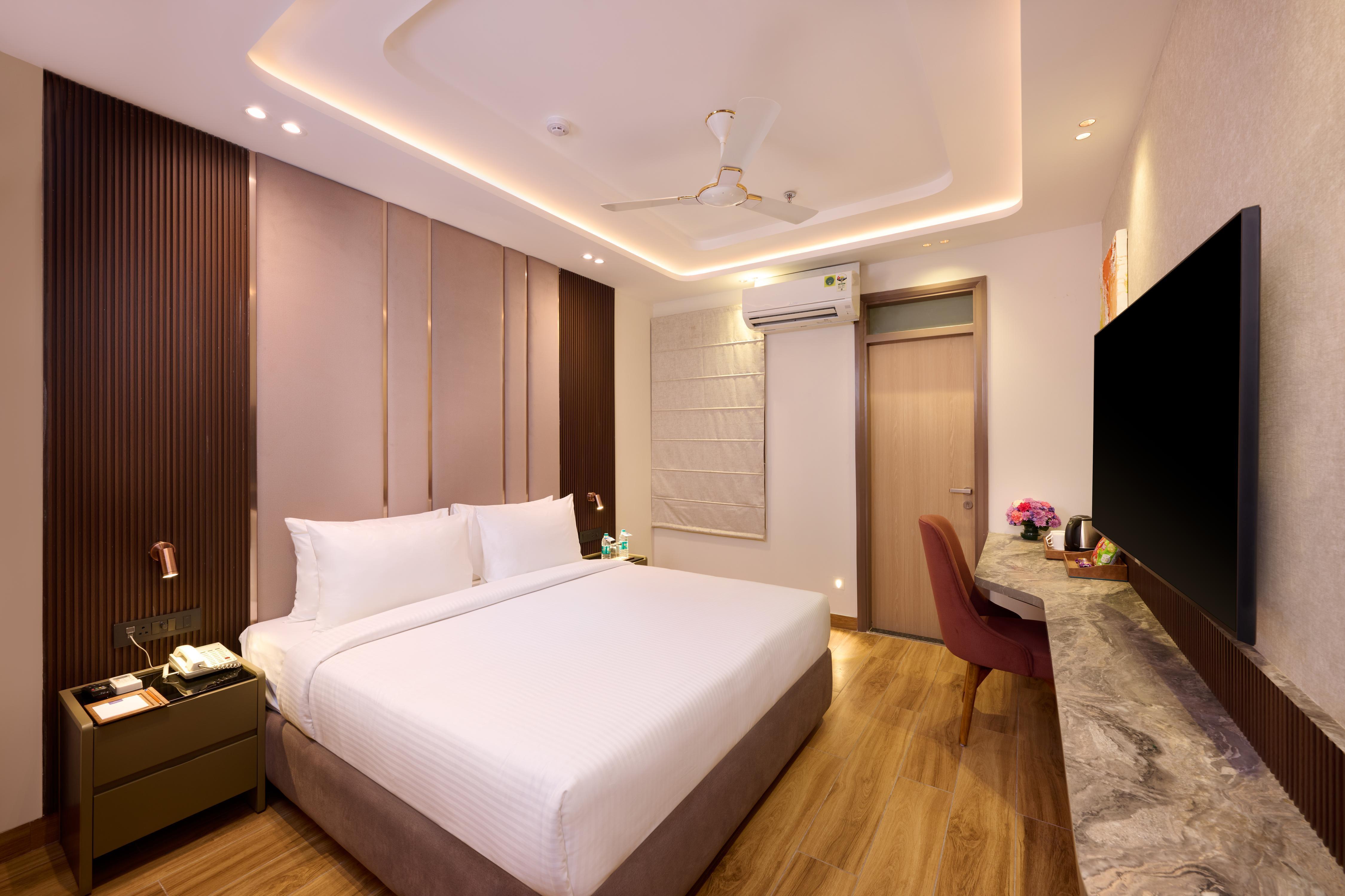 Tulip inn Gurgaon (Near Medanta Hospital) Room Type - Superior Double Room Tulip inn Gurgaon (Near Medanta Hospital) Room Type - Superior Double Room