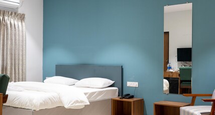 Hotel Hitech Delite Room Type - Suite Room AC