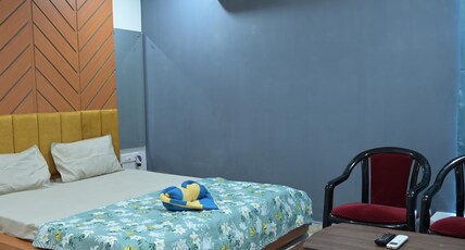 Nirmalya Guest House Room Type - Deluxe Room
