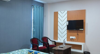 Nirmalya Guest House Room Type - Premium Room
