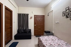 Cozy couple friendly 1 BHK flat near Wipro Kodathi