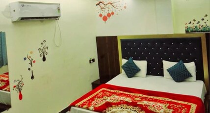 Hotel Meri & Residency Room Type - Deluxe Non AC